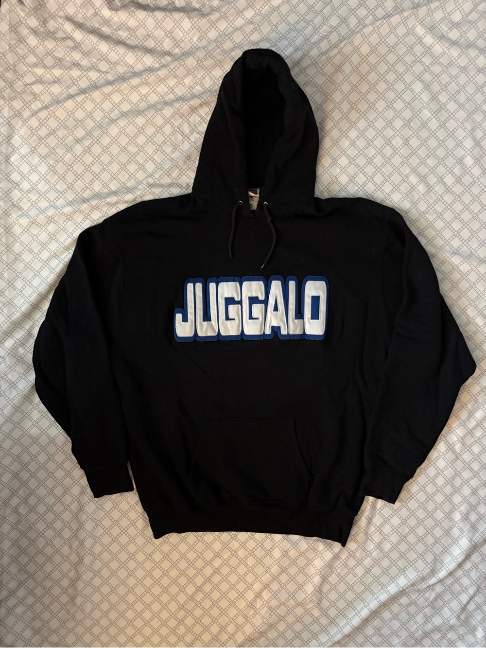 Y2K Fruit of the Loom Insane Clown Posse White and Blue 'JUGGALO' Graphic Hoodie